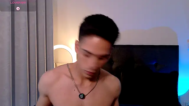 Snapshot of aodaboyyy chatting on 10-15-25, 01:00 aodaboyyy online show from 10-15-25, 01:00