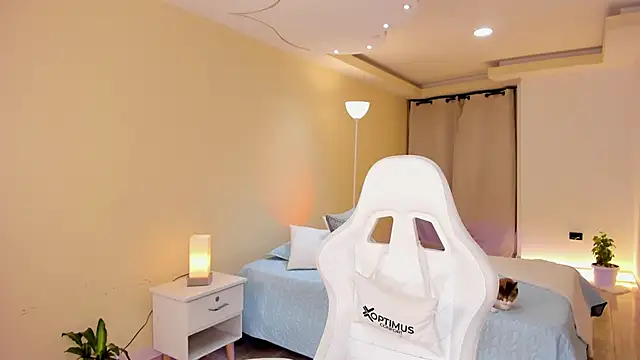 carleee winter online show from 11-14-25, 01:15