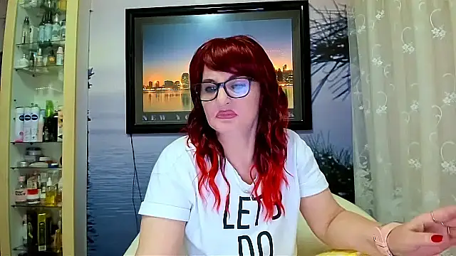 Snapshot of Mature4you44 chatting on 02-12-25, 09:52 Mature4you44 online show from 02-12-25, 09:52