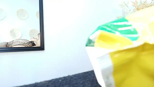 MIchelMomet online show from 02-19-25, 03:16