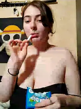 Snowbunnycake 131 online show from 01-09-25, 03:58
