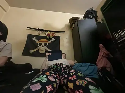 Snowbunnycake 131 online show from 01-19-26, 12:47