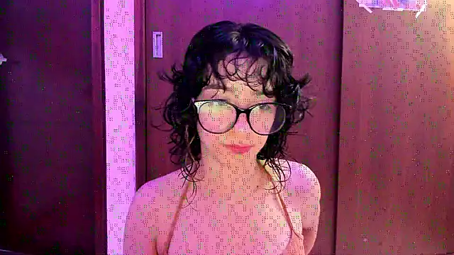  Lunnaa  online show from 11-20-25, 02:34