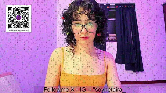  Lunnaa  online show from 11-30-25, 01:31