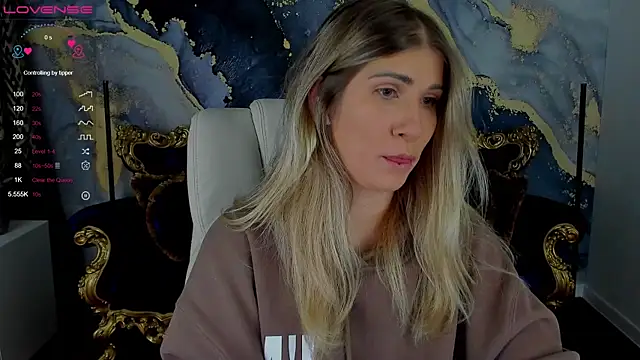 CassandraGood online show from 12-09-24, 08:54