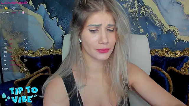 CassandraGood online show from 12-13-24, 11:28