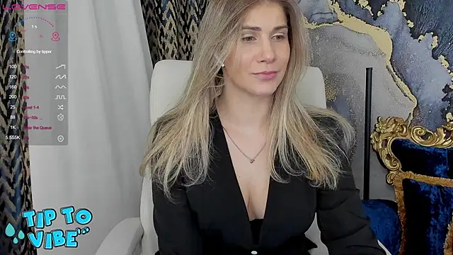 CassandraGood online show from 12-22-24, 03:55