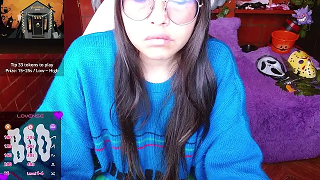 Snapshot of MidoriQuiinn chatting on 10-18-25, 02:07 MidoriQuiinn online show from 10-18-25, 02:07