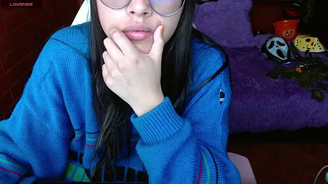 Snapshot of MidoriQuiinn chatting on 10-20-25, 01:55 MidoriQuiinn online show from 10-20-25, 01:55