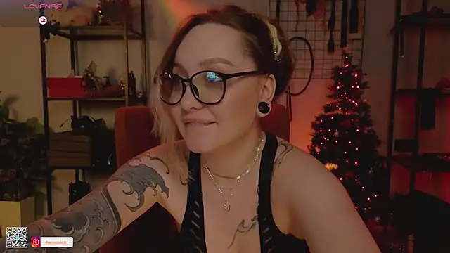 Snapshot of VortexProject chatting on 12-29-24, 01:06 VortexProject online show from 12-29-24, 01:06