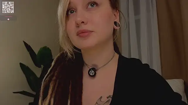 Snapshot of VortexProject chatting on 10-14-25, 03:35 VortexProject online show from 10-14-25, 03:35