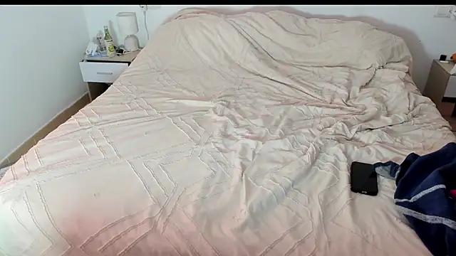 Snapshot of MariaMeir chatting on 02-14-26, 11:29 MariaMeir online show from 02-14-26, 11:29