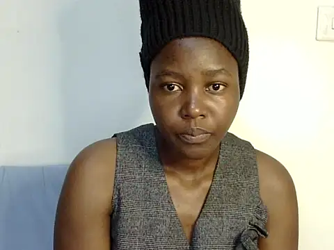 Snapshot of Sweet_ebony20 chatting on 10-29-25, 07:10 Sweet ebony20 online show from 10-29-25, 07:10