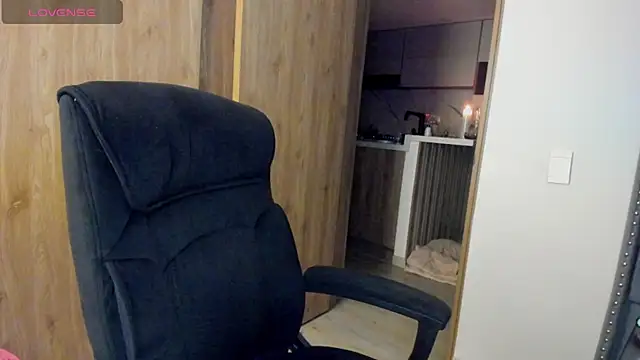 keyn laurent 1 online show from 02-25-25, 11:55