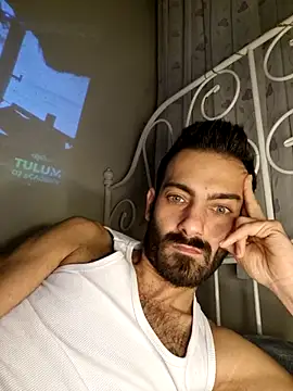 Drkats online show from 12-20-25, 05:20