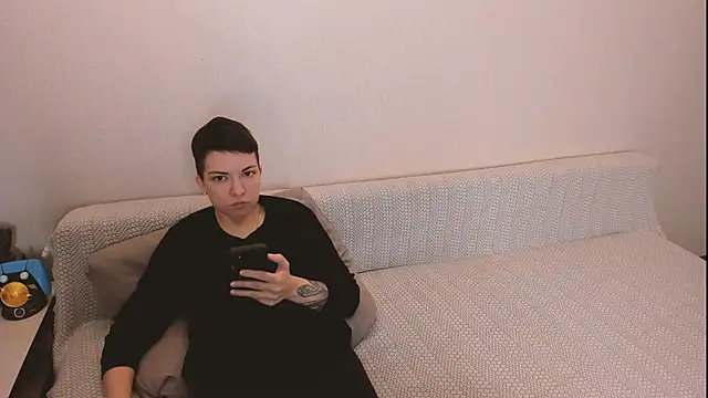 secret dreams   online show from 02-09-26, 02:21