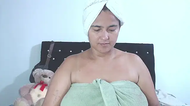 isabella dirty69 online show from 04-07-26, 05:35