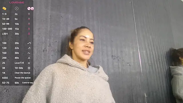 Niki La Rose online show from 09-13-25, 04:23