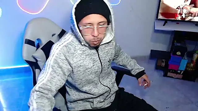 sebastian horny online show from 09-11-25, 08:25