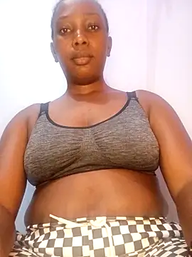 queennisha2 online show from 02-16-26, 02:02