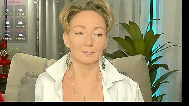 AkexandraFix online show from 12-22-25, 12:57