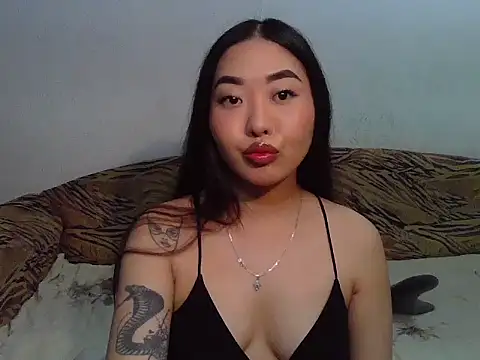 Aleksa Blackdream online show from 10-30-25, 05:13