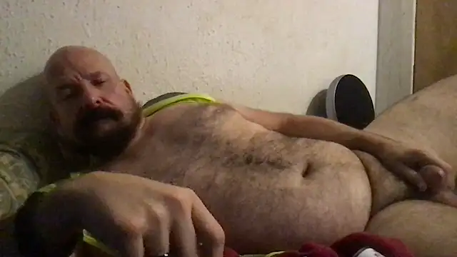 Snapshot of madmaxmiami chatting on 10-25-25, 02:24 madmaxmiami online show from 10-25-25, 02:24