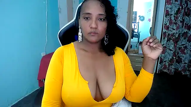 marysol83 online show from 10-05-25, 01:37