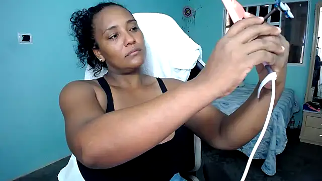 marysol83 online show from 11-23-25, 06:41