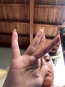 Snapshot of WHAAATTTTTTTTTT chatting on 01-13-25, 10:03 WHAAATTTTTTTTTT online show from 01-13-25, 10:03