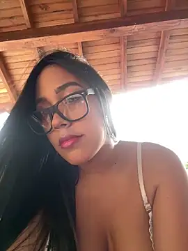 Snapshot of WHAAATTTTTTTTTT chatting on 01-17-25, 10:12 WHAAATTTTTTTTTT online show from 01-17-25, 10:12