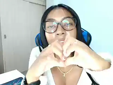 sophiax-x online show from 03-22-25, 06:14