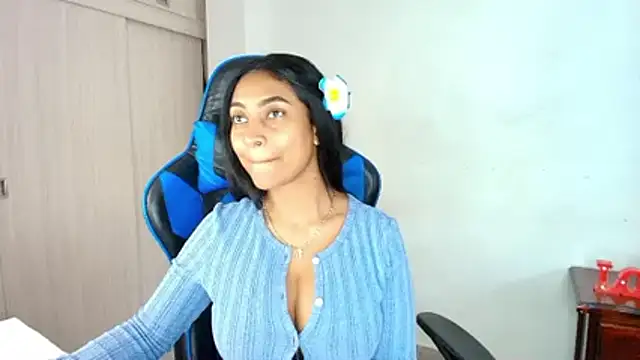 sophiax-x online show from 11-20-25, 07:02