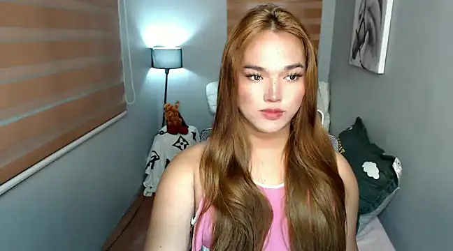 Snapshot of MoaningKylie chatting on 12-06-24, 09:54 MoaningKylie online show from 12-06-24, 09:54