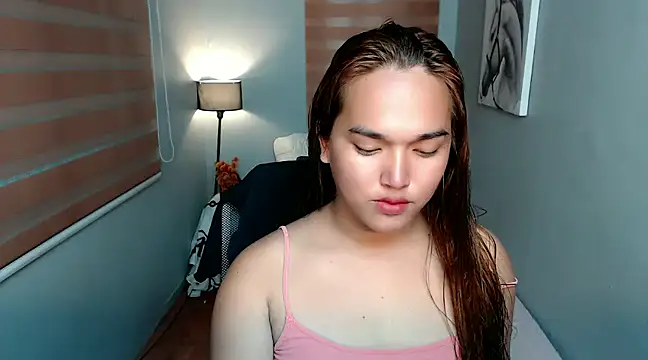 Snapshot of MoaningKylie chatting on 12-09-24, 09:49 MoaningKylie online show from 12-09-24, 09:49