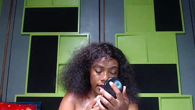 SexyAssDivaxxx online show from 02-13-25, 12:43