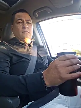 Snapshot of Yedriserna chatting on 10-11-25, 12:47 Yedriserna online show from 10-11-25, 12:47