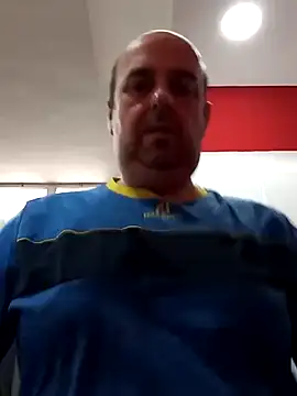 Hot-pico76 online show from 03-03-25, 08:27