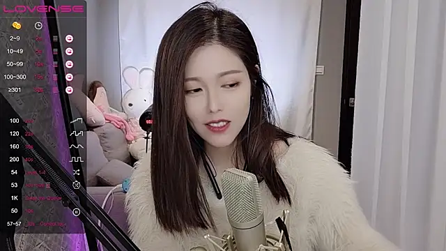 Snapshot of tw_lala chatting on 01-19-25, 07:15 tw lala online show from 01-19-25, 07:15