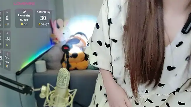 Snapshot of tw_lala chatting on 10-30-25, 04:41 tw lala online show from 10-30-25, 04:41