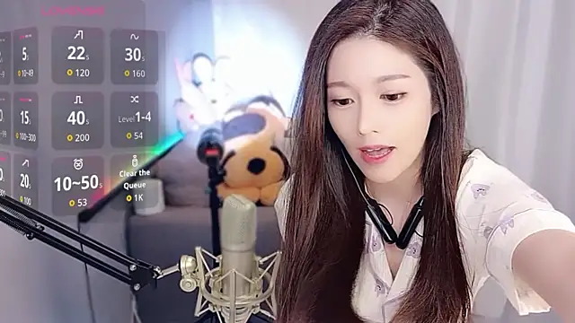 Snapshot of tw_lala chatting on 11-06-25, 05:03 tw lala online show from 11-06-25, 05:03