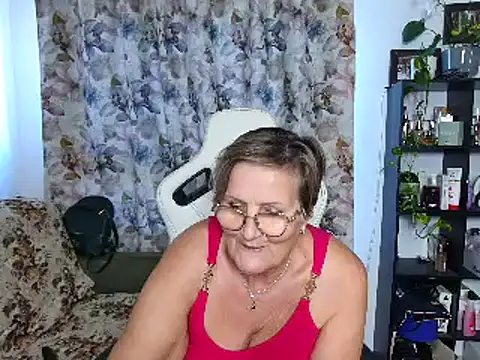 Snapshot of Selenna57 chatting on 12-19-24, 07:51 Selenna57 online show from 12-19-24, 07:51