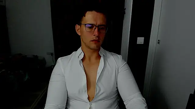 sexxymuscles4u online show from 10-03-25, 07:27