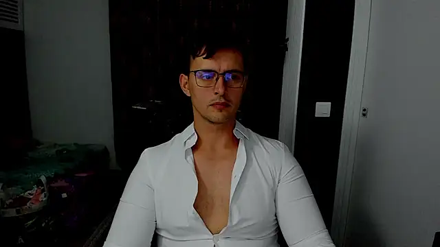 sexxymuscles4u online show from 10-07-25, 11:51