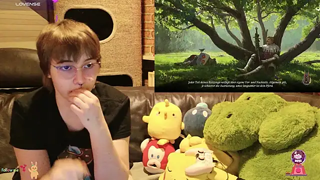 Snapshot of GamerGirl_Eve chatting on 10-30-25, 07:03 GamerGirl Eve online show from 10-30-25, 07:03