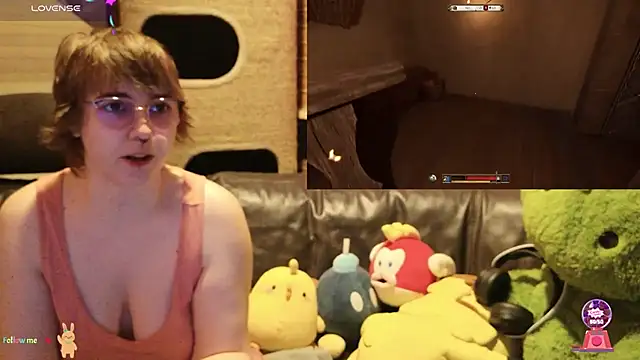 Snapshot of GamerGirl_Eve chatting on 11-11-25, 07:14 GamerGirl Eve online show from 11-11-25, 07:14