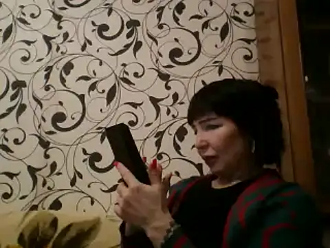 JeaneDavis online show from 02-14-25, 02:54