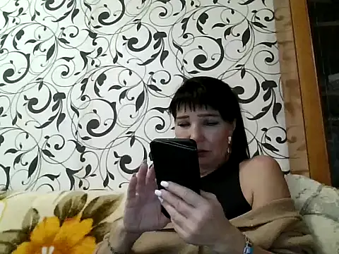 JeaneDavis online show from 10-12-25, 01:10