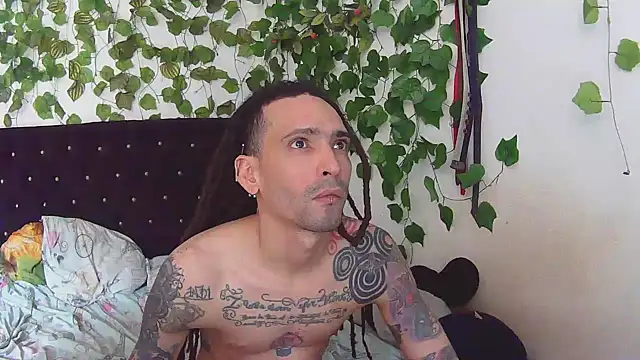 caribbeanlover1 online show from 01-10-25, 07:21