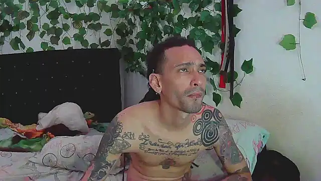caribbeanlover1 online show from 01-11-25, 03:34